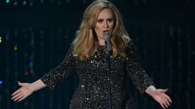 Adele en pleine prestation 