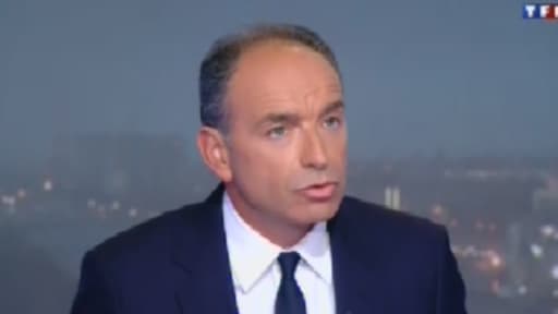 Jean-François Copé, le secrétaire général de l'UMP, a dénoncé la politique du gouvernement, notamment concernant l'économie.