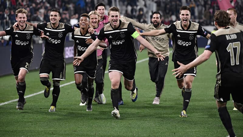 Ajax Amsterdam.