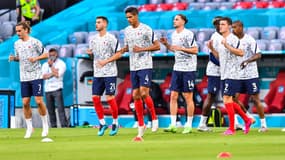 Les Bleus à l'échauffement avant un match de l'Euro