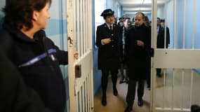 Jean-Jacques Urvoas lors d'une visite à la prison de Villepinte, le 4 févier 2016.