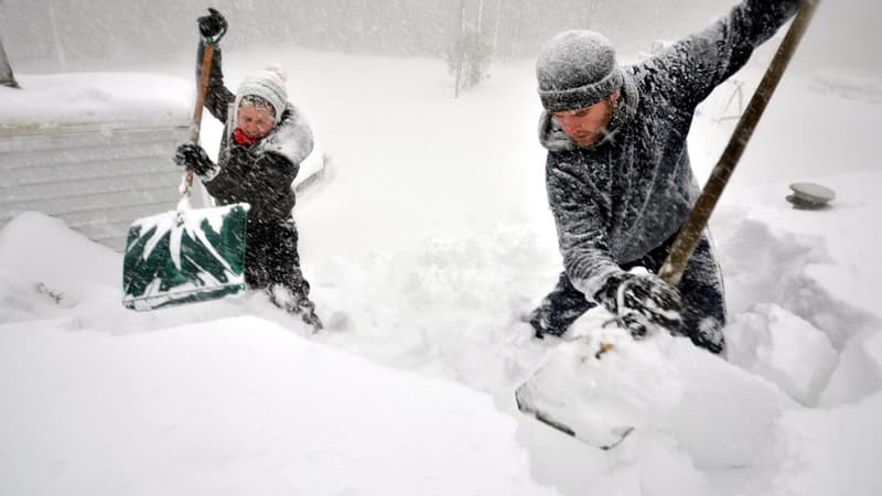 La neige a atteint presque deux mètres dans la région de Buffalo, ici le 20 novembre.