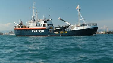 Le navire Alan Kurdi transportant des migrants, au large des côtes libyennes le 19 septembre 2020