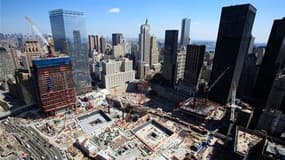 Vue aérienne des emplacements des deux tours jumelles du World Trade Center à New York. Neuf ans après les attentats du 11-Septembre, le risque terroriste qui pèse sur les Etats-Unis a changé de nature et la menace est de plus en plus une "menace intérieu