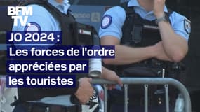 JO de Paris 2024: les touristes admiratifs du travail des forces de l'ordre