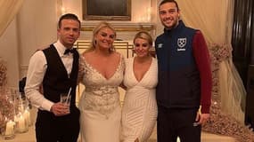 Andy Carroll en survêtement à un mariage