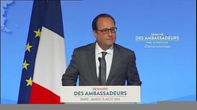 Hollande: "Nous devons nous préparer à d'autres assauts"