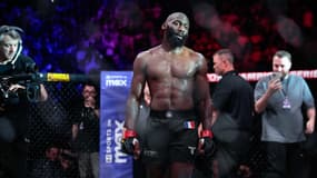 Cécric Doumbè lors de son combat contre Jaleel Willis, le 17 mai 2024