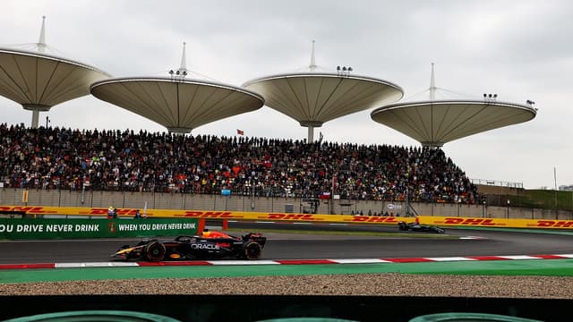 GP de Chine (Shangai) Max-Verstappen-le-20-avril-2024-sur-le-trace-de-Shanghai-du-Grand-Prix-de-Chine-1848124
