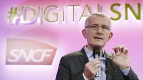 Guillaume Pépy, PDG de la SNCF prévoit d'investir 450 millions d'euros sur trois ans pour mener à bien la transformation numérique de l'entreprise ferroviaire.