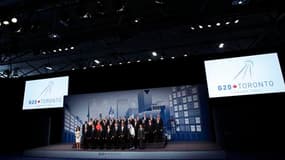 Les pays du G20 sont convenus dimanche de mettre en oeuvre des solutions différenciées pour retrouver le chemin d'une croissance durable et réguler leur système financier, prenant ainsi acte du caractère inégal et fragile de la reprise économique chez plu