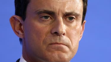 Le minstre de l'Intérieur Manuel Valls a indiqué que des enquêtes étaient en cours afin de retrouver les auteurs des profanations constatées ce week-end sur des sépultures et un lieu de culte musulmans dans le Val-de-Marne et dans le Tarn. /Photo prise le
