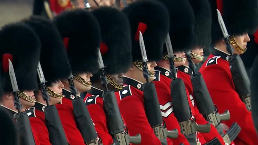 Le défilé militaire du jubilé, le 5 juin 2022 à Londres. Le défilé militaire du jubilé, le 5 juin 2022 à Londres.