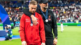 Jordan Henderson et Jürgen Klopp après la finale de la Ligue des champions.