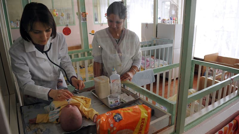 Les bébés nés en novembre seraient plus sujets à développer des troubles de l'attention.