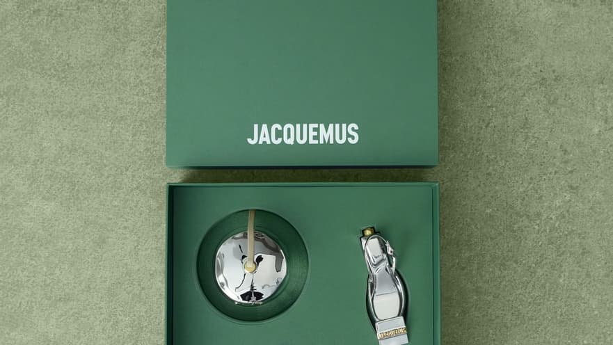 Coffret de boules de Noël, Guirlande / The Holidays Collection, Jacquemus 2023 Coffret de boules de Noël, Guirlande / The Holidays Collection, Jacquemus 2023
