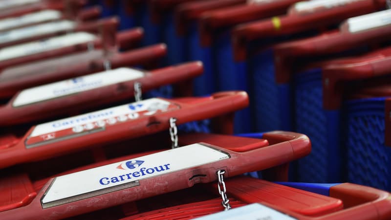 Le titre Carrefour chute après ses résultats annuels