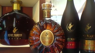 Le groupe de spiritueux Rémy Cointreau a assuré que sa stratégie demeurerait inchangée, malgré le départ de son directeur général.