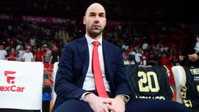 Le coach de Monaco Vassilis Spanoulis lors d'un match d'Euroligue, 27 mars 2025