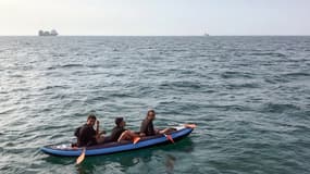 Des migrants qui traversent la Manche (Photo d'illustration)