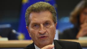 Pour le commissaire au numérique, Günther Oettinger, les réseaux 5G seront le système nerveux de la société et de l'économie numérique de demain.