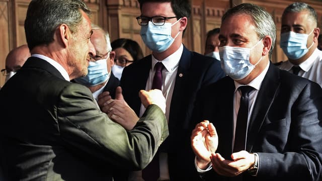 Nicolas Sarkozy et Xavier Bertrand, le 22 septembre 2021 à Calais