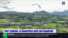 Tout Terrain : le parapente acrobatique avec un champion