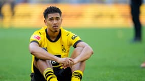 L'immense déception de Jude Bellingham après la perte du titre en Bundesliga lors du match Dortmund-Augsbourg (2-2), le 27 mai 2023