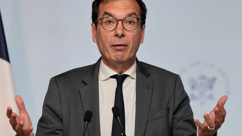 Les boulangers et les fleuristes vont-ils être sanctionnés le 1er mai? Le ministre Farandou n'a donné "aucune instruction" aux inspecteurs du travail mais lance un appel à "l'intelligence collective"