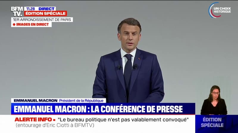 Emmanuel Macron accuse 