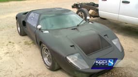 La Ford GT40 orange retrouvée... peinte en noir.