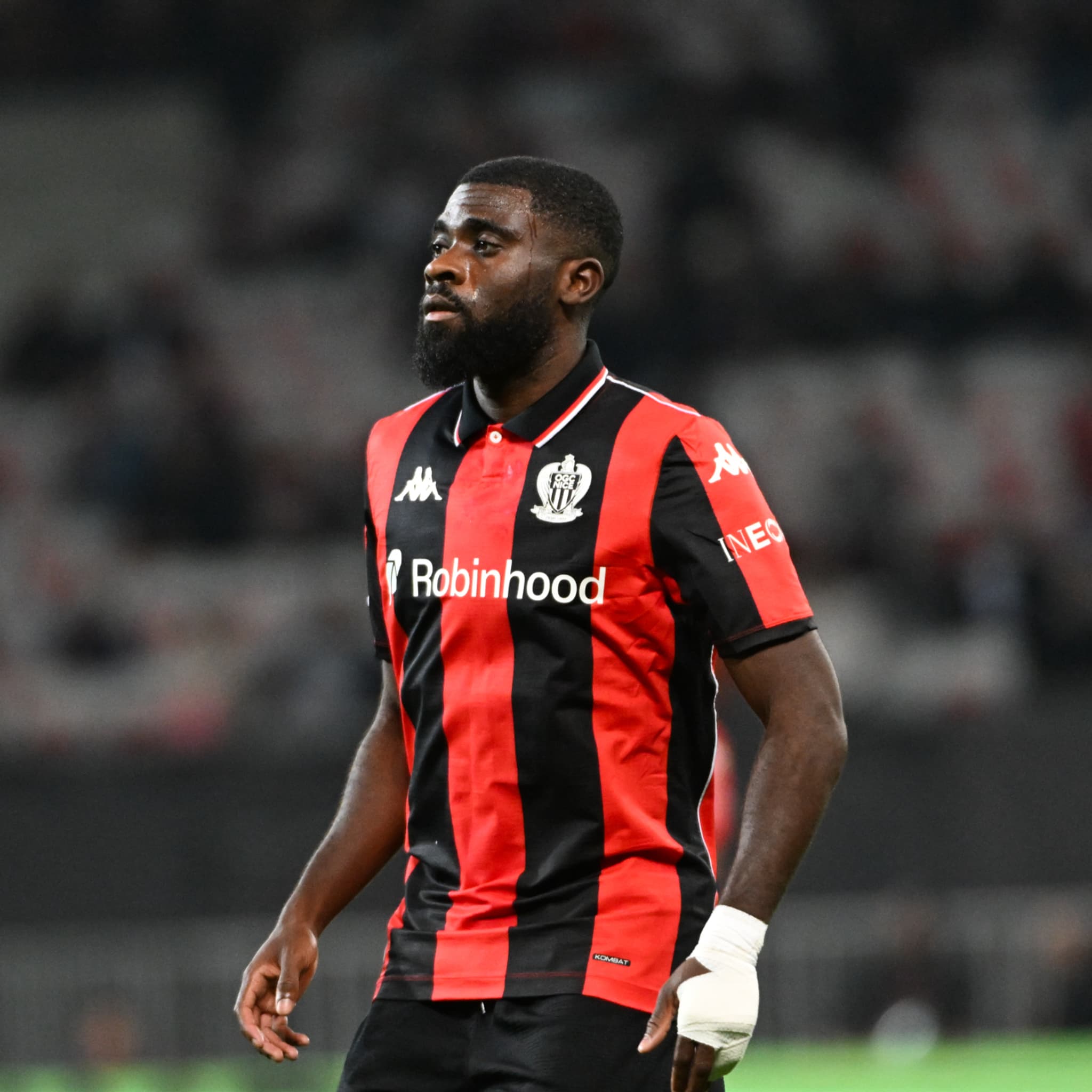 Jeremie-Boga-lors-du-match-Nice-Fribourg-1-3-Ligue-Europa-le-6-novembre-2025-2193555.jpg