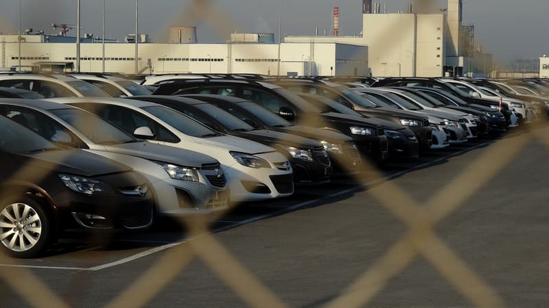 Après la révélation du scandale Volkswagen, 22 véhicules diesel de plusieurs marques ont déjà été testés en France. Plusieurs dépassent les seuils de pollution mais les tests n'ont pas révélé de logiciels "truqueurs"  