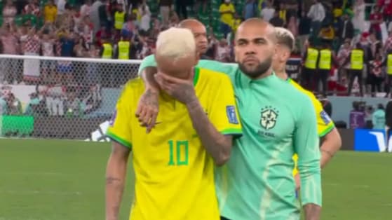 Neymar en larmes après l'élimination du Brésil en quart du Mondial 2022