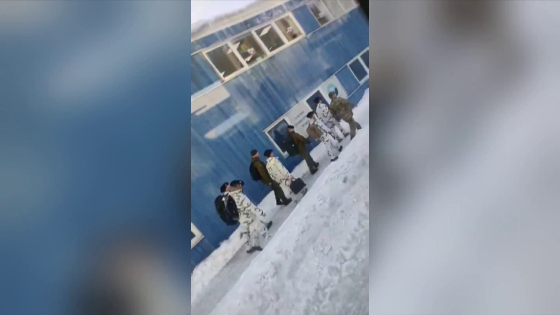 Les images des soldats français filmés dans la capitale du Groenland le 15 janvier 2026.