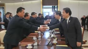 Les deux délégations coréennes se retrouvent pour une réunion inédite depuis deux ans.
