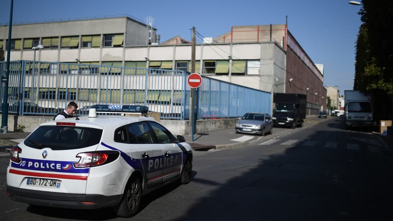 Le site du ministère de l'Intérieur, à Pantin, où sont stockés des véhicules de la police nationale.