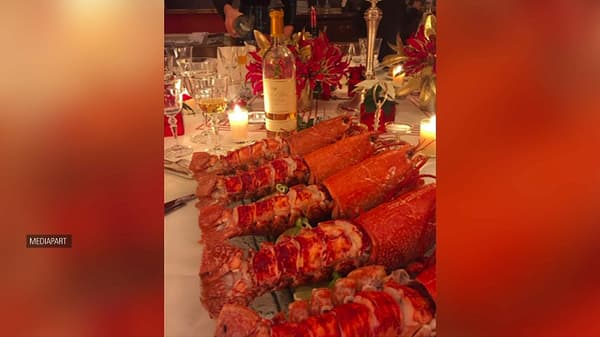 Des homards près d'un Château Yquem. Des homards près d'un Château Yquem.