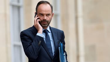 Le Premier ministre Edouard Philippe dans la cour de l'Elysée, le 11 juillet 2017