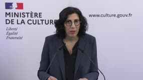 La ministre de la Culture sortante, Rima Abdul Malak, lors de la passation de pouvoir avec Rachida Dati, nommée dans le gouvernement de Gabriel Attal, le 12 janvier 2024.