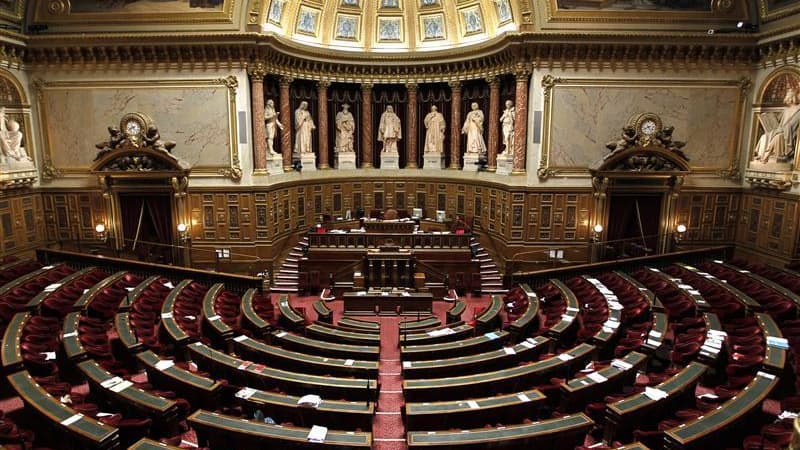 La proposition de loi socialiste sur une tarification progressive de l'énergie a été rejetée par le Sénat grâce à l'apport des voix des sénateurs communistes à celles des centristes et de l'UMP, nouvelle démonstration du bras de fer engagé par les élus co