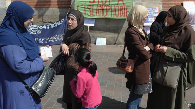 Manifestantes contre l'islamophobie en 2011 à Toulouse. 