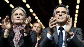 François Fillon et sa femme Pénélope, le 25 novembre 2016, à Paris