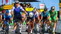 Jakobsen vainqueur du sprint de la deuxième étape du Tour de France 2022