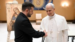 Le président ukrainien Volodymyr Zelensky et le pape Léon XIV le dimanche 18 mai 2025.