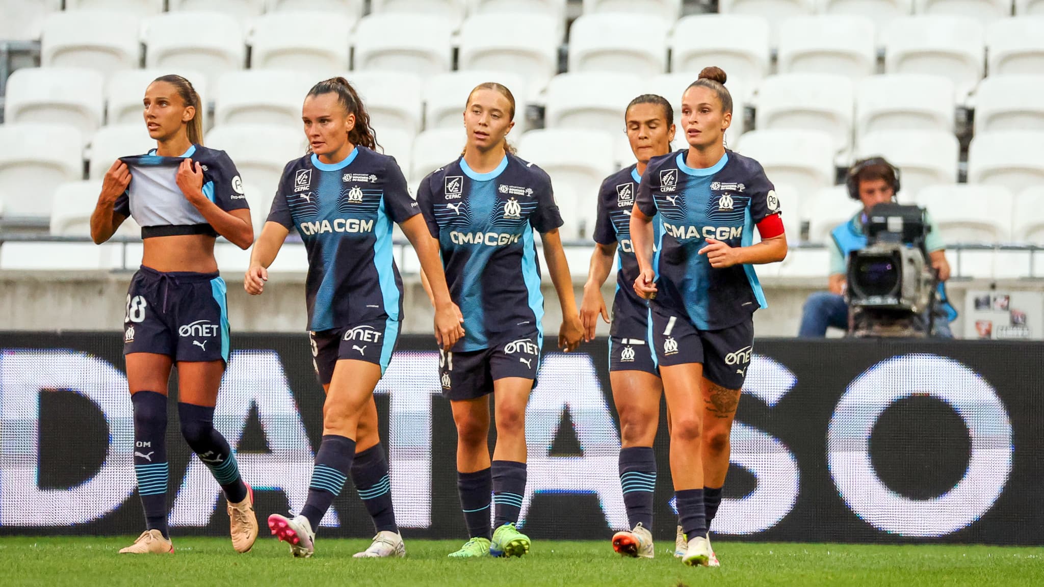 CHOQUÉES PAR UNE BAGARRE ENTRE JOUEUSES, DEUX RECRUES ESTIVALES QUITTENT DÉJÀ L’OM