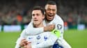 Benjamin Pavard et Kylian Mbappé lors de Irlande-France en mars 2023