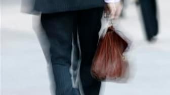 Renforcer le rôle d'Oseo pour le financement des PME, abaisser à 14 ans l'âge du premier contrat d'apprentissage et faciliter l'intéressement et la participation dans les petites entreprises figurent au nombre des propositions que développera l'UMP mardi