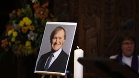 Hommage au député britannique assassinée. 