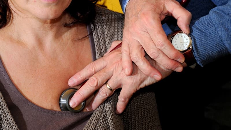 Le Conseil de l'Ordre a demandé à la médecin roumaine de suivre une formation d'un mois.